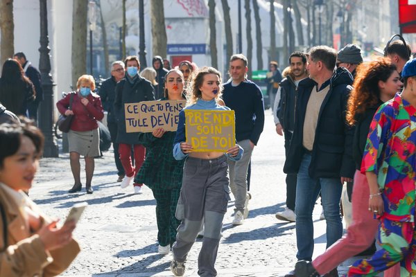 Louer un orchestre pour mariage : la clé d'une fête réussie !
