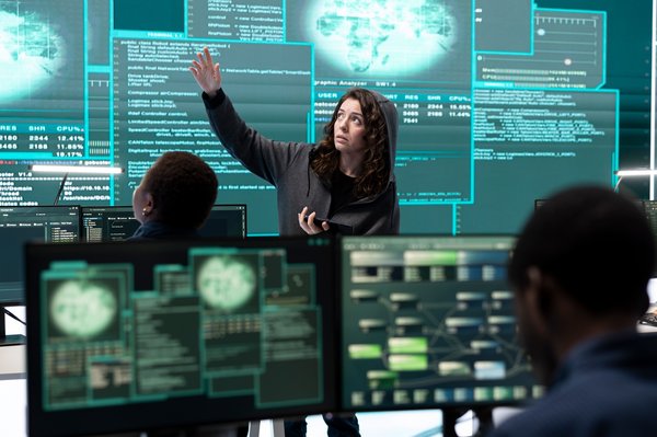 Développement informatique : explorez les must-have en 2025